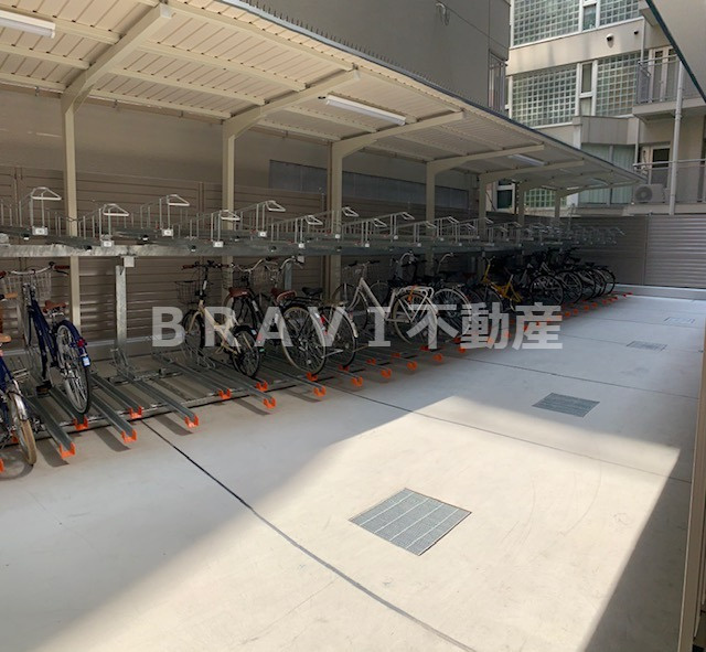 プレサンス大手前ピリオド　BRAVI不動産のその他共用部分|【プレサンス大手前ピリオド】駐輪場