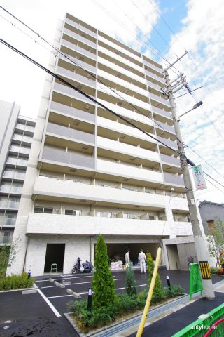 レオンコンフォート新大阪ウインズ　仲介手数料無料