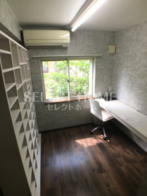  | ネイ・ヴァンクール