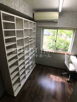  | ネイ・ヴァンクール