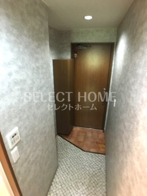  | ネイ・ヴァンクール