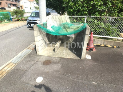  | ネイ・ヴァンクール