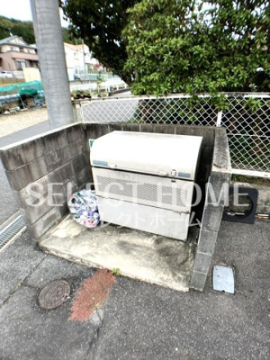  | ネイ・ヴァンクール