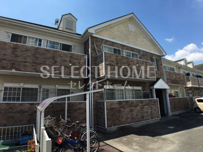 【エントランス】 | ファミーユコートＹ’ｓ | 落ち着いたエントランスです