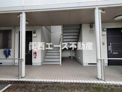 【エントランス】 | メゾン中野