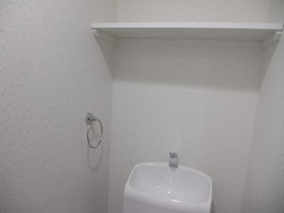 サクシード西院のその他|トイレ上部棚