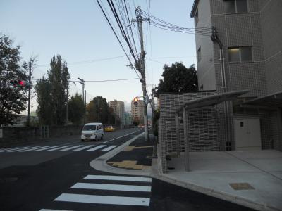 サクシード西院の地図|前面道路