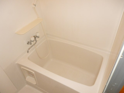 【浴室】 | パイン壱番館 | コンパクトで使いやすいお風呂です