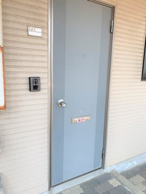 【玄関】 | サザンアルファ岡田