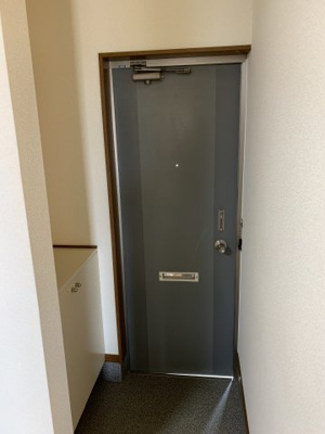 【玄関】 | サザンアルファ岡田