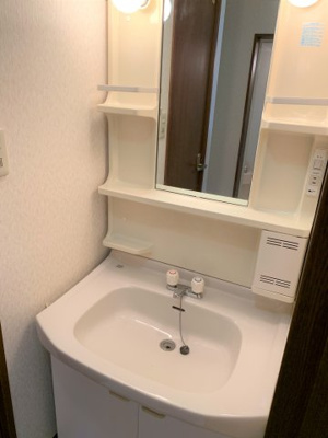 【独立洗面台】 | サザンアルファ岡田