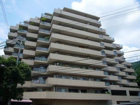 ブルックス神戸の外観