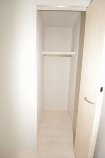 【収納】 | ※同マンション別室の参考写真です