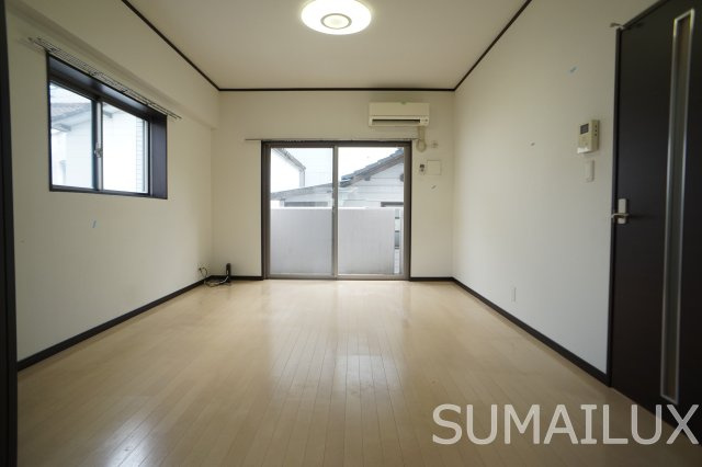 熊本市中央区南熊本１丁目の賃貸マンションの内装