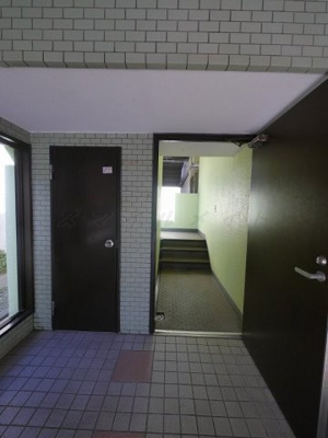 【エントランス】 | 葉山ビル