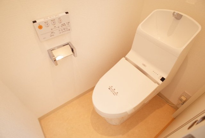 【トイレ】 | パークイーストⅣ | ウォシュレット☆イメージ写真
