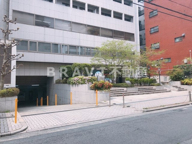 おおきに東心斎橋ビル　BRAVI不動産の外観パース|【おおきに東心斎橋ビル】外観パースです