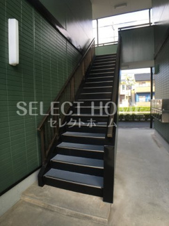 【エントランス】 | 建物の内部です