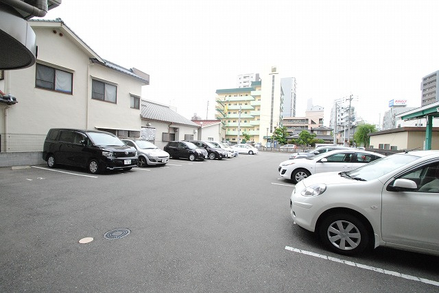 ＫＵＮＰＵＲＩＲＵの駐車場