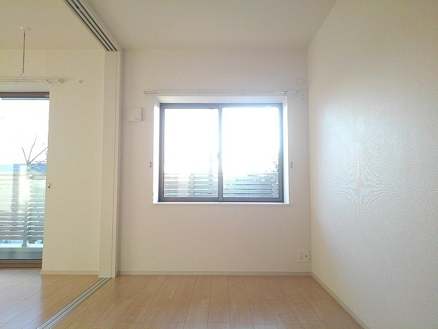 グレイスフルパークの洋室