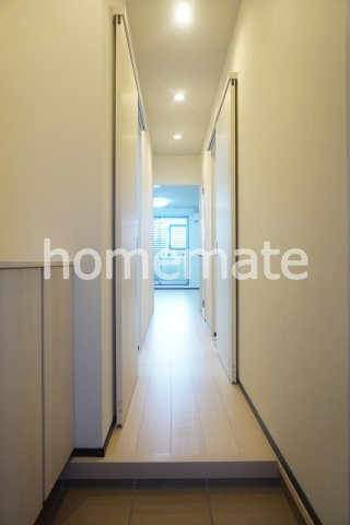 ヴィラヒルズ小山の玄関