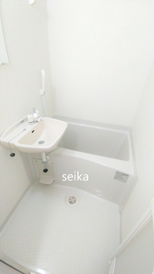 【浴室】 | シュテルンヒュンフ