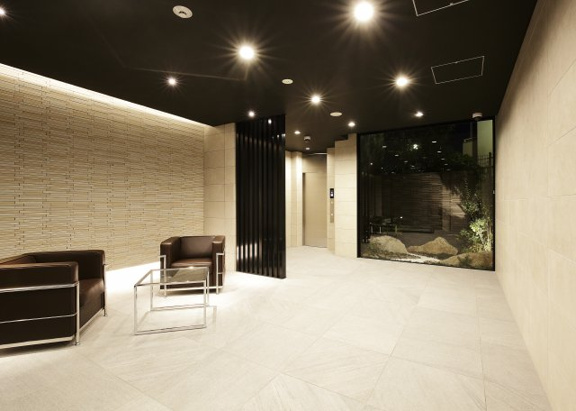 【エントランス】