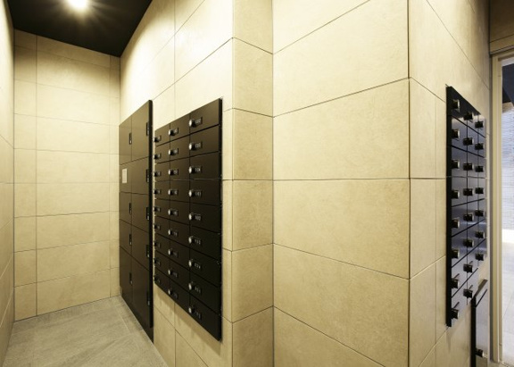 【エントランス】