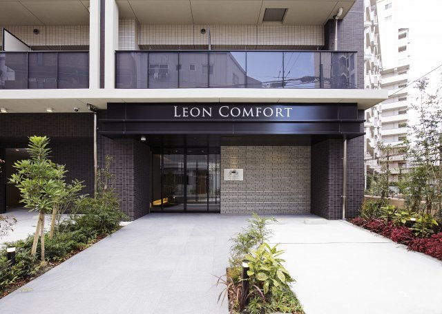 【エントランス】