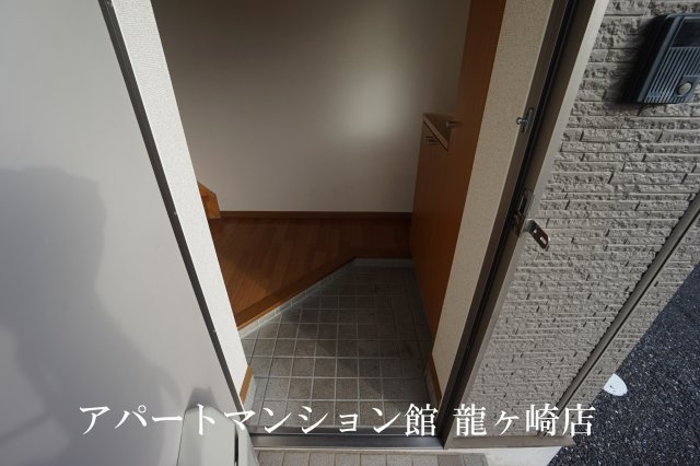 ボヌール・メゾンＢの玄関