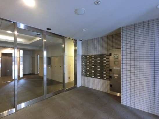 【エントランス】