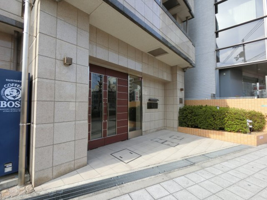 【エントランス】