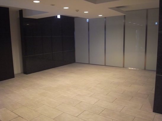 【エントランス】