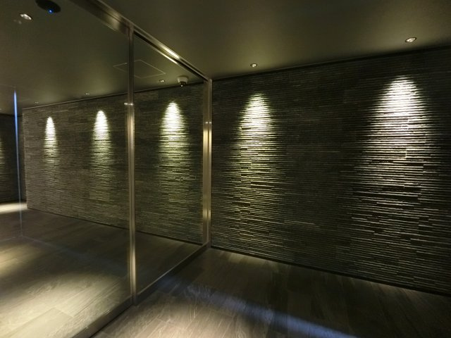 【エントランス】