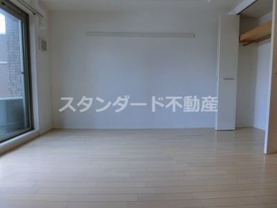 【洋室】 | プレサンス天満橋アンジェ