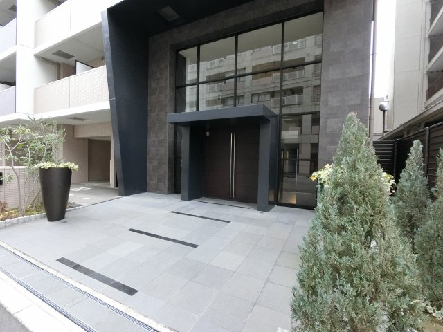 【エントランス】