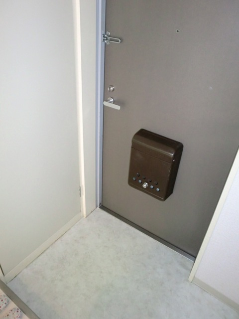 メゾン・ド・ソアレの玄関