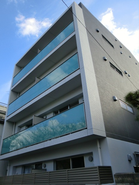 大阪市淀川区三津屋南２丁目の賃貸マンションの外観