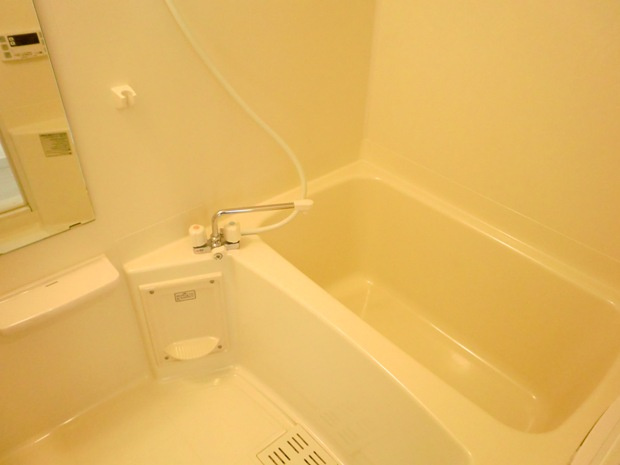 大阪市淀川区三津屋南２丁目の賃貸マンションの浴室