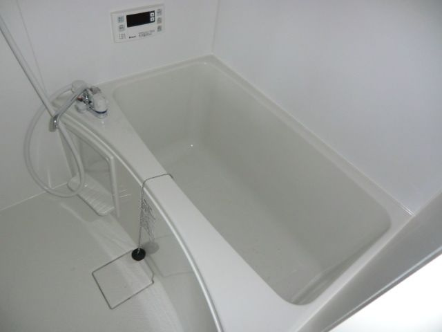 なぎさマンションの浴室