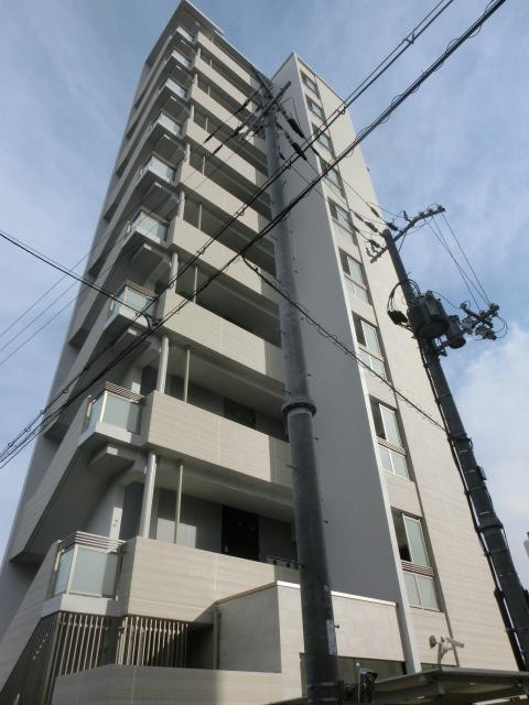 大阪市淀川区三国本町３丁目の賃貸マンションの外観