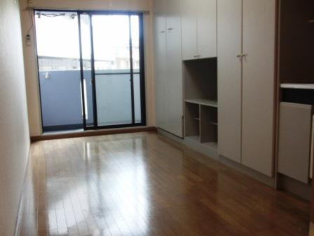 クリア塚本の寝室