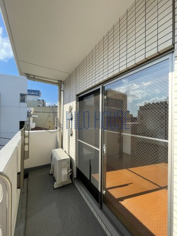 日神デュオステージ川越新富町のバルコニー