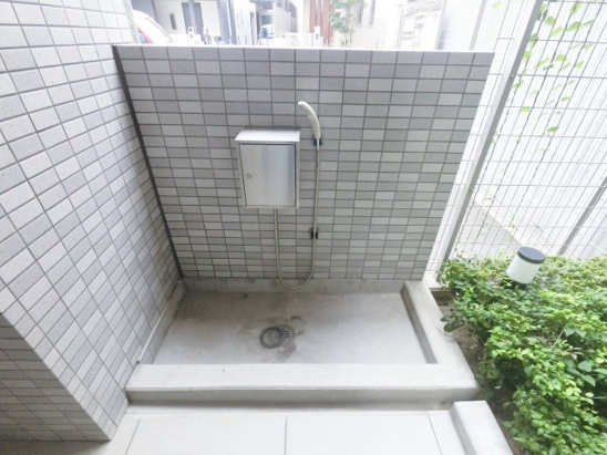 【エントランス】