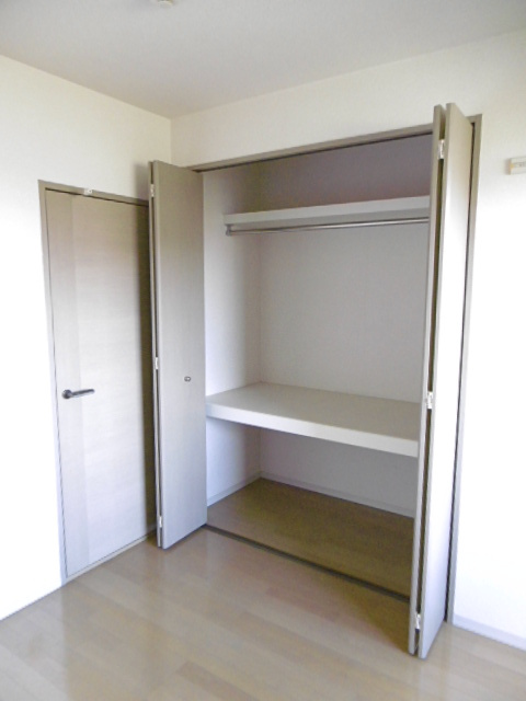 パークアベニュー【10,000円キャッシュバック対象物件】の収納|大きなスペースがあり、収納には困りません