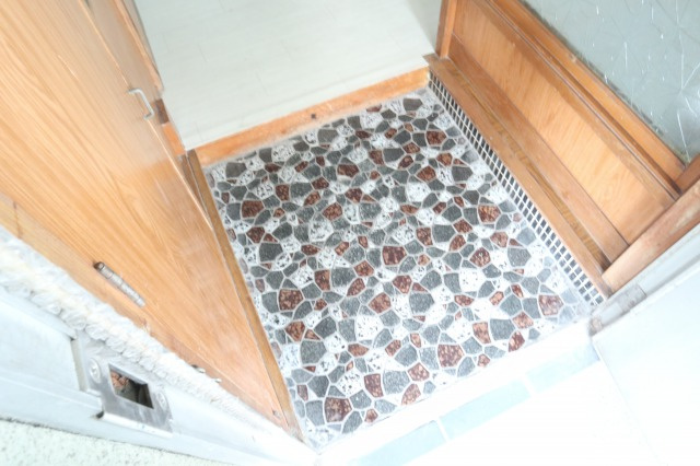 六十谷アパートの収納