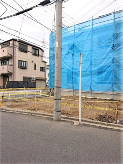 【前面道路含む現地写真】