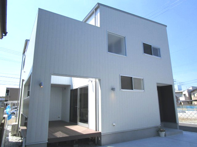 【外観】 | 高知市朝倉横町 新築売家 3SLDK | ウッドデッキテラス