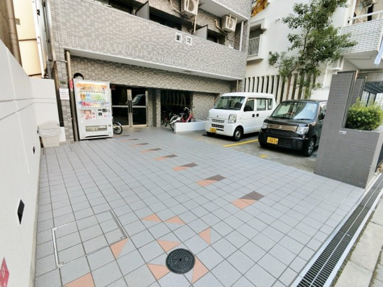 【エントランス】