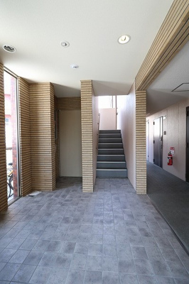 【エントランス】 | サンライズ石田